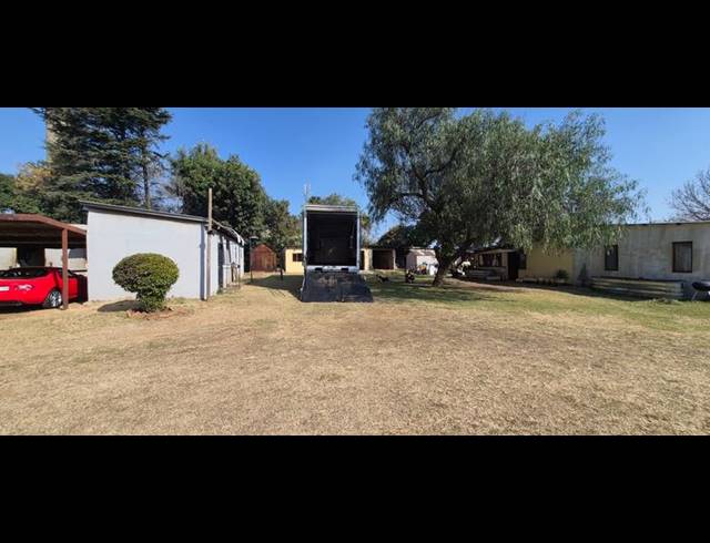 FARM FOR SALE IN MNANDI